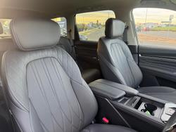 2025 LDV D90 Executive