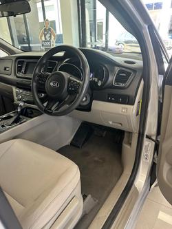 2018 Kia Carnival S YP MY19 Silky Silver
