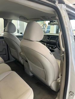 2018 Kia Carnival S YP MY19 Silky Silver
