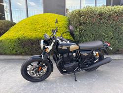 2026 Royal Enfield INTERCEPTOR 650 E5 CLASSIC Black