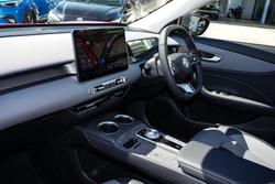 2025 MG MGS5 EV Essence 49