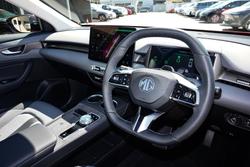 2025 MG MGS5 EV Essence 49