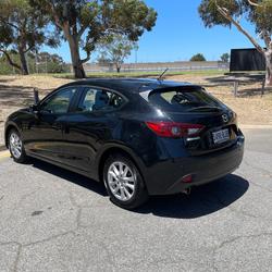 2015 Mazda 3 Neo