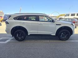 2025 Isuzu MU-X X-TERRAIN MY25.5 4X4 Dual Range Moonstone White