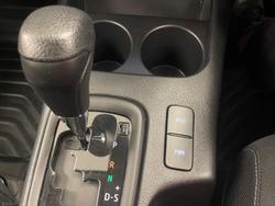 2024 Toyota Hilux SR GUN126R 4X4 Dual Range Glacier White