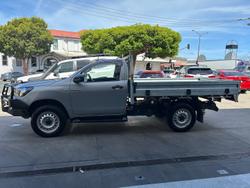 2018 Toyota Hilux SR