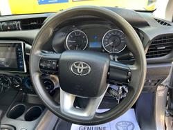 2018 Toyota Hilux SR