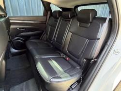 2022 Hyundai Tucson Highlander NX4.V1 MY22 AWD White Cream