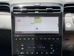 2022 Hyundai Tucson Highlander NX4.V1 MY22 AWD White Cream