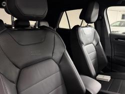 2025 Volkswagen T-Roc 140TSI R-Line