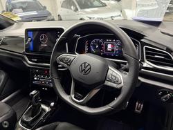 2025 Volkswagen T-Roc 140TSI R-Line
