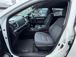 2019 TOYOTA KLUGER GX (4x2)