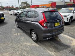 2018 HONDA JAZZ VTi