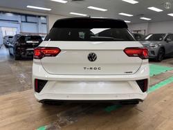 2025 Volkswagen T-Roc 140TSI R-Line