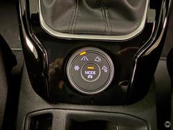 2025 Volkswagen T-Roc 140TSI R-Line