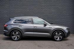2022 Volkswagen Touareg 210TDI R-Line
