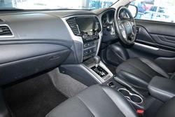 2023 Mitsubishi Triton Xtreme