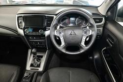 2023 Mitsubishi Triton Xtreme