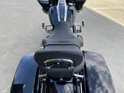 2022 HARLEY-DAVIDSON FLTRXS ROAD GLIDE SPECIAL BLACK