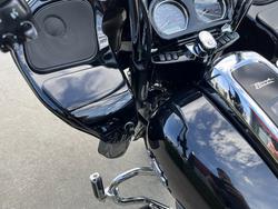 2022 HARLEY-DAVIDSON FLTRXS ROAD GLIDE SPECIAL BLACK