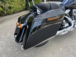 2022 HARLEY-DAVIDSON FLTRXS ROAD GLIDE SPECIAL BLACK