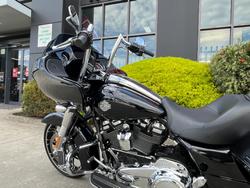 2022 HARLEY-DAVIDSON FLTRXS ROAD GLIDE SPECIAL BLACK