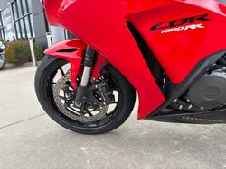 2013 Honda CBR1000RR (FIREBLADE) Red
