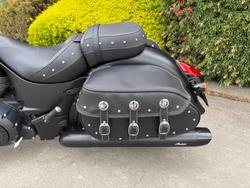 2019 Indian CHIEF DARK HORSE ThunderBLACKSmoke