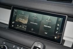 2023 Land Rover Defender 110 P400e X-Dynamic SE