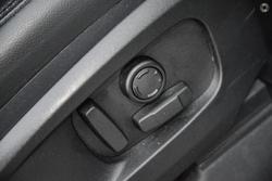 2023 Land Rover Defender 110 P400e X-Dynamic SE