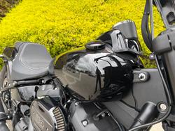 2018 HARLEY-DAVIDSON FXFBS FAT BOB Black