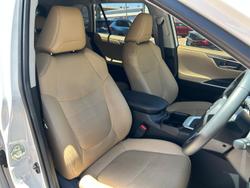 2024 Toyota RAV4 Cruiser MXAA52R Glacier White