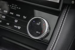 2023 Jaguar F-PACE P250 R-Dynamic SE