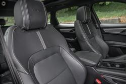 2023 Jaguar F-PACE P250 R-Dynamic SE