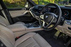 2023 BMW X7 xDrive40d Design Pure Excellence