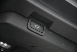 2017 Land Rover Discovery TD6 HSE