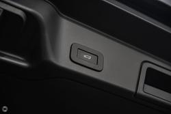 2023 Land Rover Range Rover Evoque P300e Autobiography