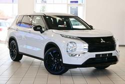 2024 Mitsubishi Outlander Black Edition