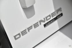 2020 Land Rover Defender 110 D240 SE