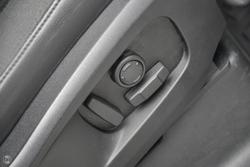 2020 Land Rover Defender 110 D240 SE