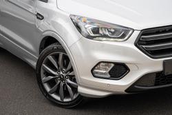 2019 Ford Escape ST-Line