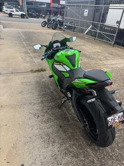 2025 Kawasaki NINJA ZX-10R GREEN