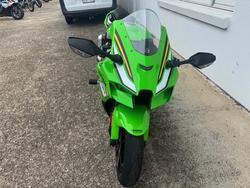 2025 Kawasaki NINJA ZX-10R GREEN