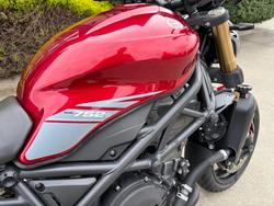2021 Benelli 2021 Benelli 750CC 752S Road Red