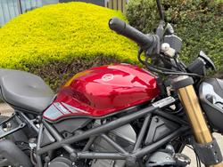 2021 Benelli 2021 Benelli 750CC 752S Road Red