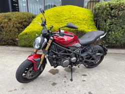 2021 Benelli 2021 Benelli 750CC 752S Road Red