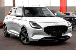 2025 Suzuki Swift Hybrid GLX