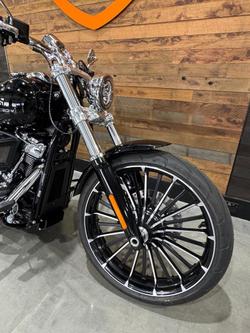 2025 Harley-Davidson Breakout 117 (FXBR) Softail Black