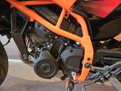2024 KTM 390 Duke Duke Orange