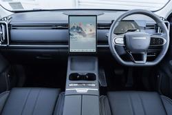 2025 Jaecoo J7 SHS Track